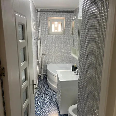 Vasea Apartment *